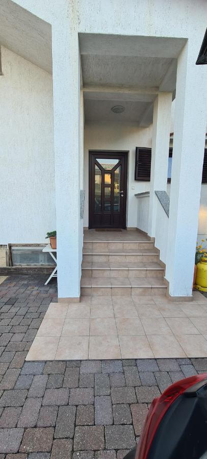 Apartman Mia باشْكا المظهر الخارجي الصورة
